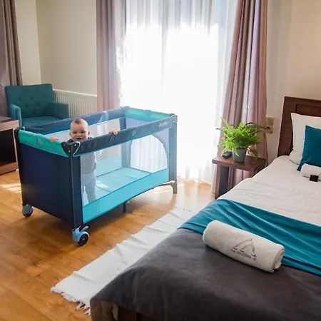 Wilcznik 10 3* ザコパネ