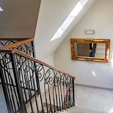 Wilcznik 10 فندق مبيت وإفطار 3*
