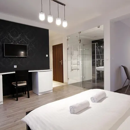 Wilcznik 10 ベッド・アンド・ブレックファスト 3*