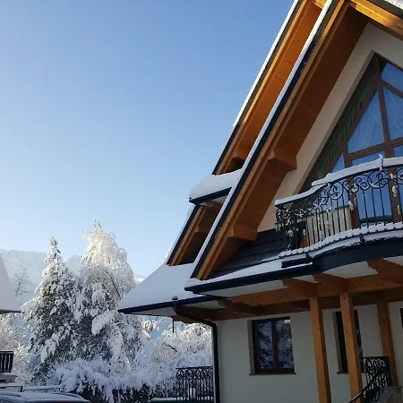 Bed & Breakfast Wilcznik 10 *